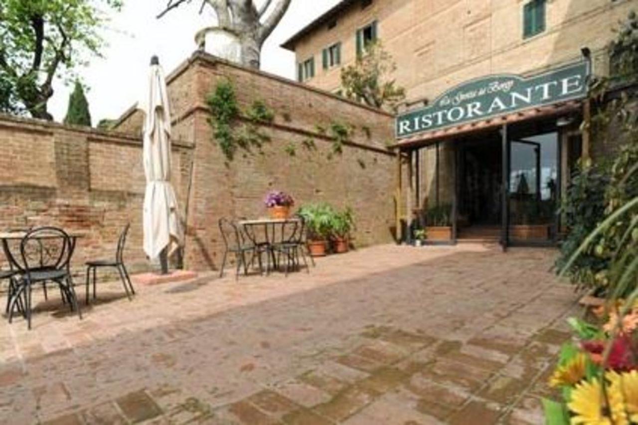 Hotel Ristorante Borgo Antico Monteroni dʼArbia Exterior foto